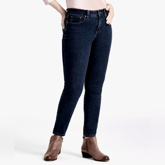 Style&Co Curvy Fit Midrise Petite Skinny Blue Jeans - Picture 1 of 6